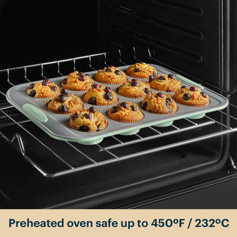 Pyrex® Metal Bakeware 3-Piece Set in Sage